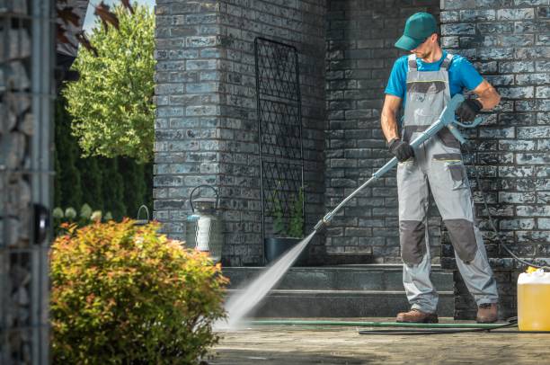 Best Animal Enclosure Cleaning  in St Helens, OR